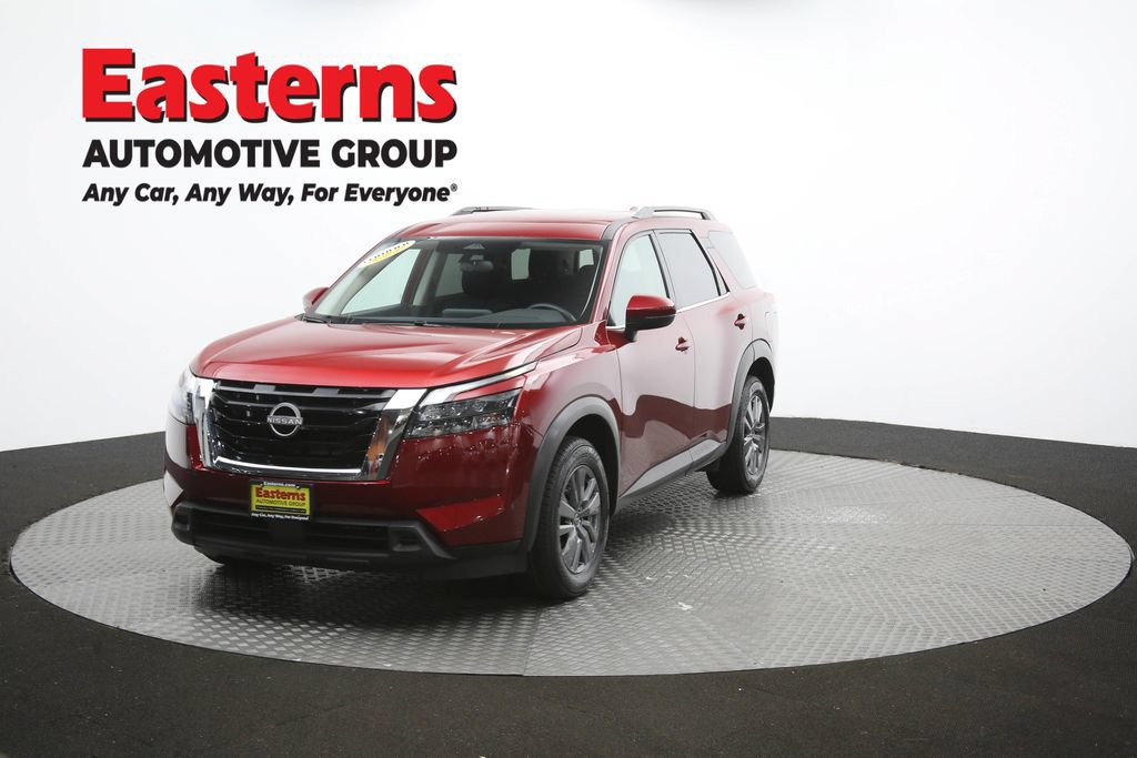 Used 2025 Nissan Pathfinder SV FWD image 54