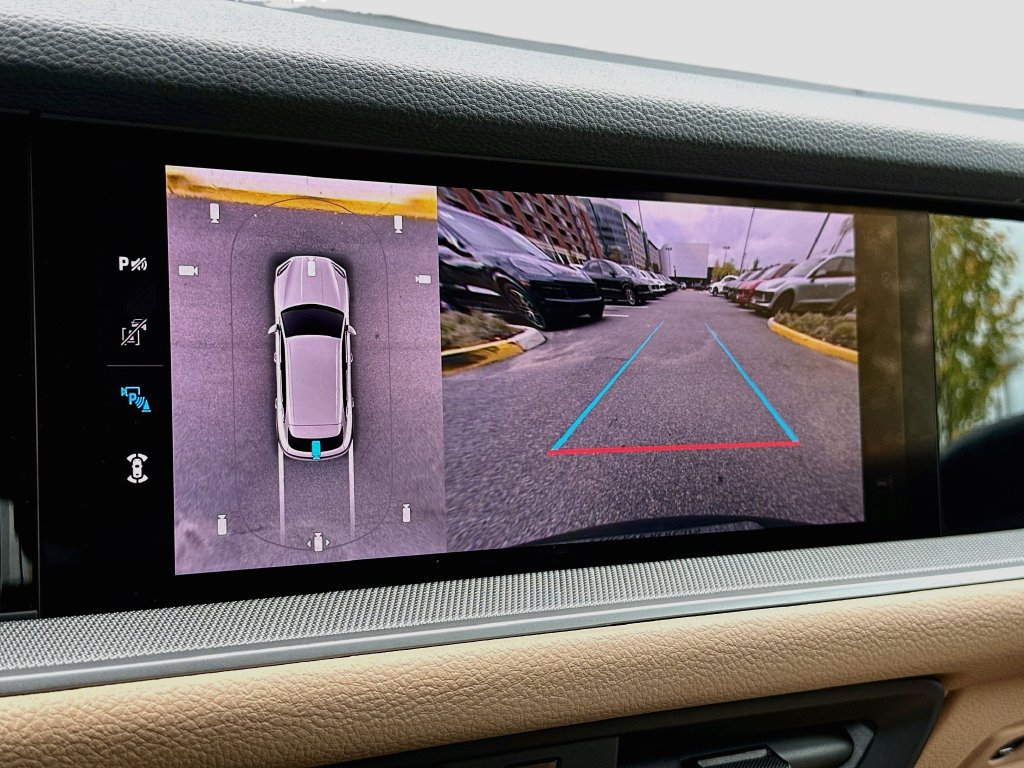 Certified 2026 Porsche Cayenne AWD/4WD image 16