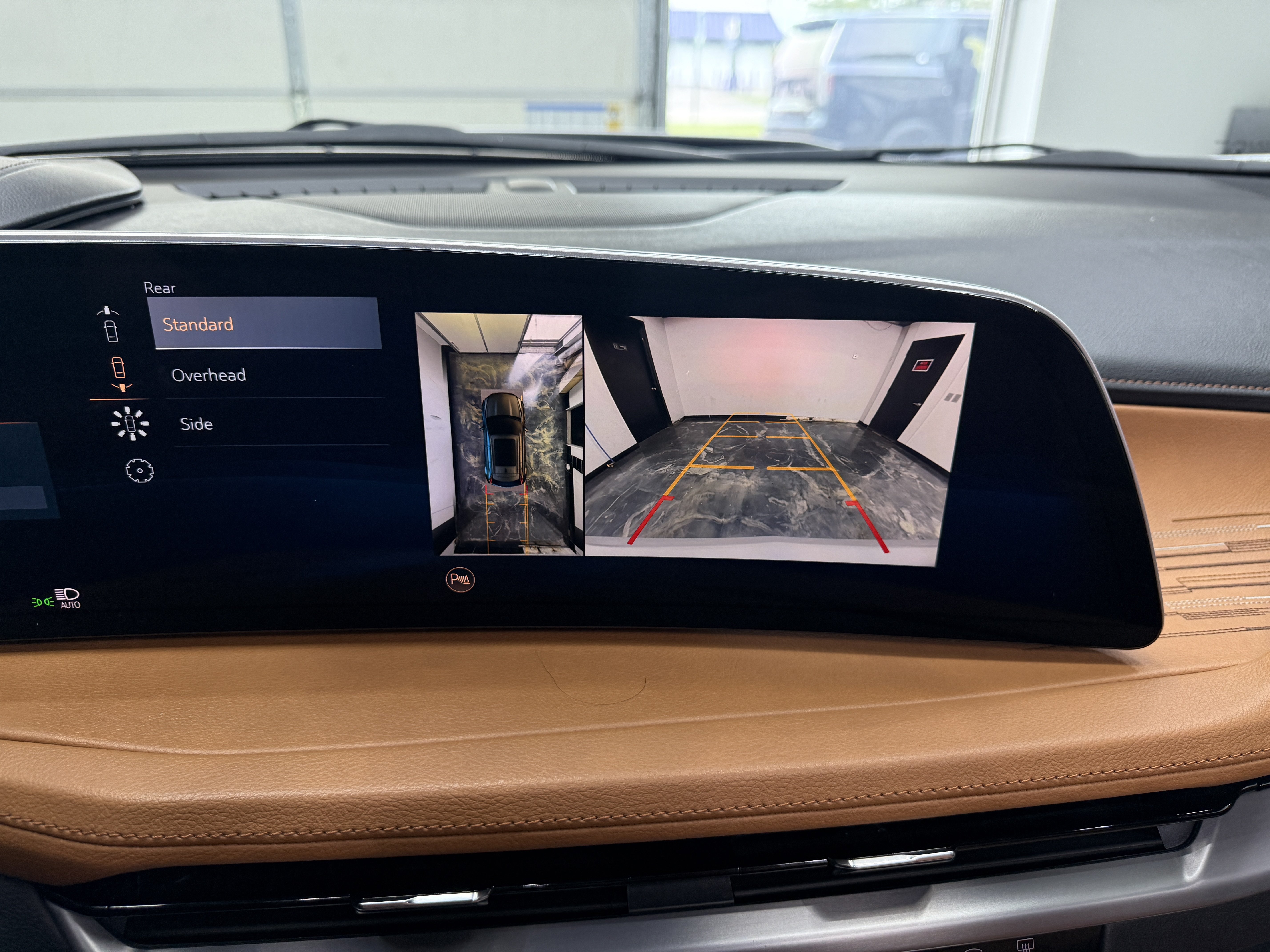Used 2024 Cadillac XT4 Sport AWD/4WD image 17