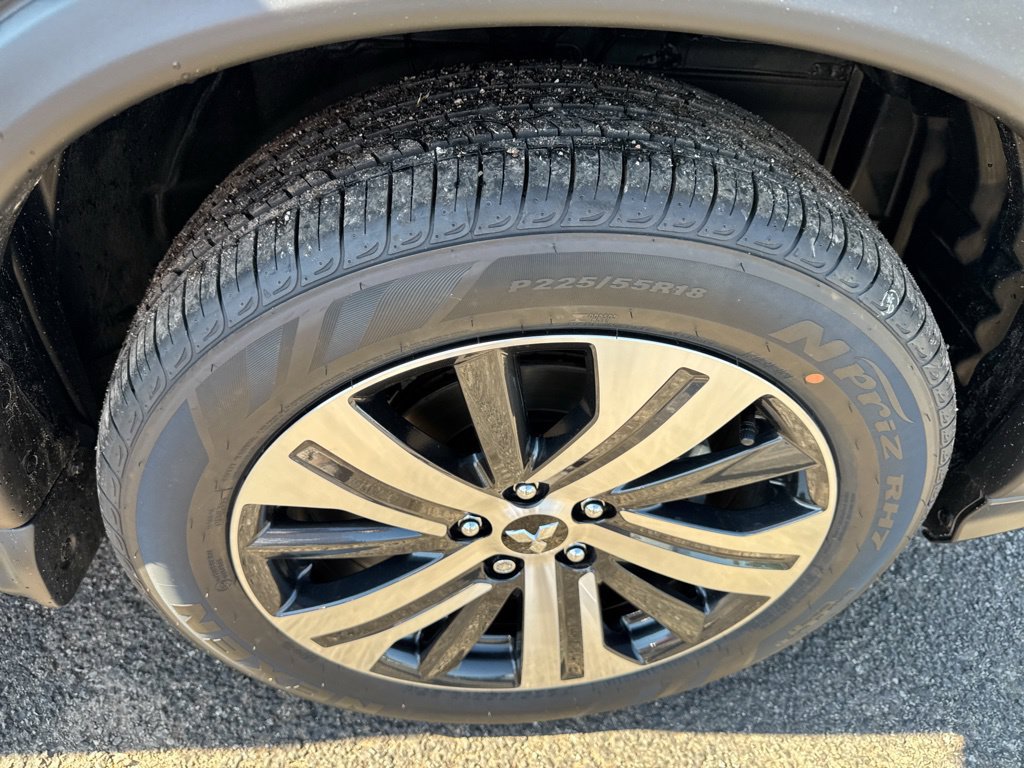 New 2027 Mitsubishi Outlander Sport SE FWD image 41
