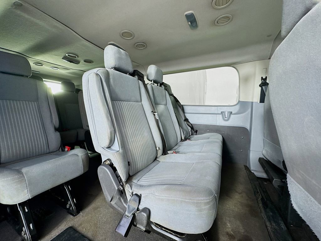 Used 2016 Ford Transit 350 XLT image 31