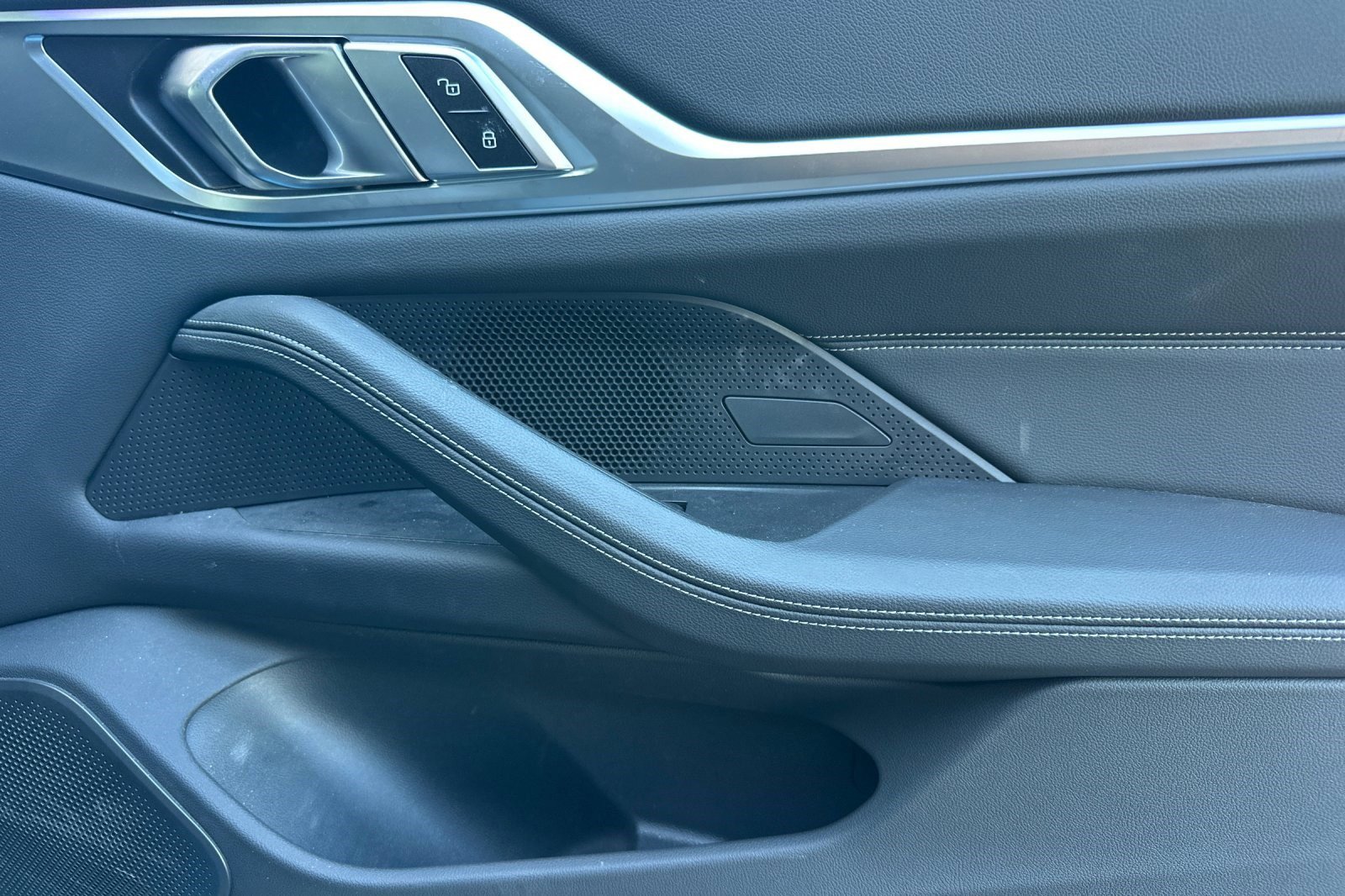 Used 2023 BMW i4 eDrive35 image 21