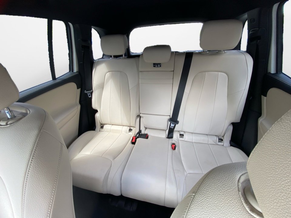 Certified 2025 Mercedes-Benz GLB 250 image 12