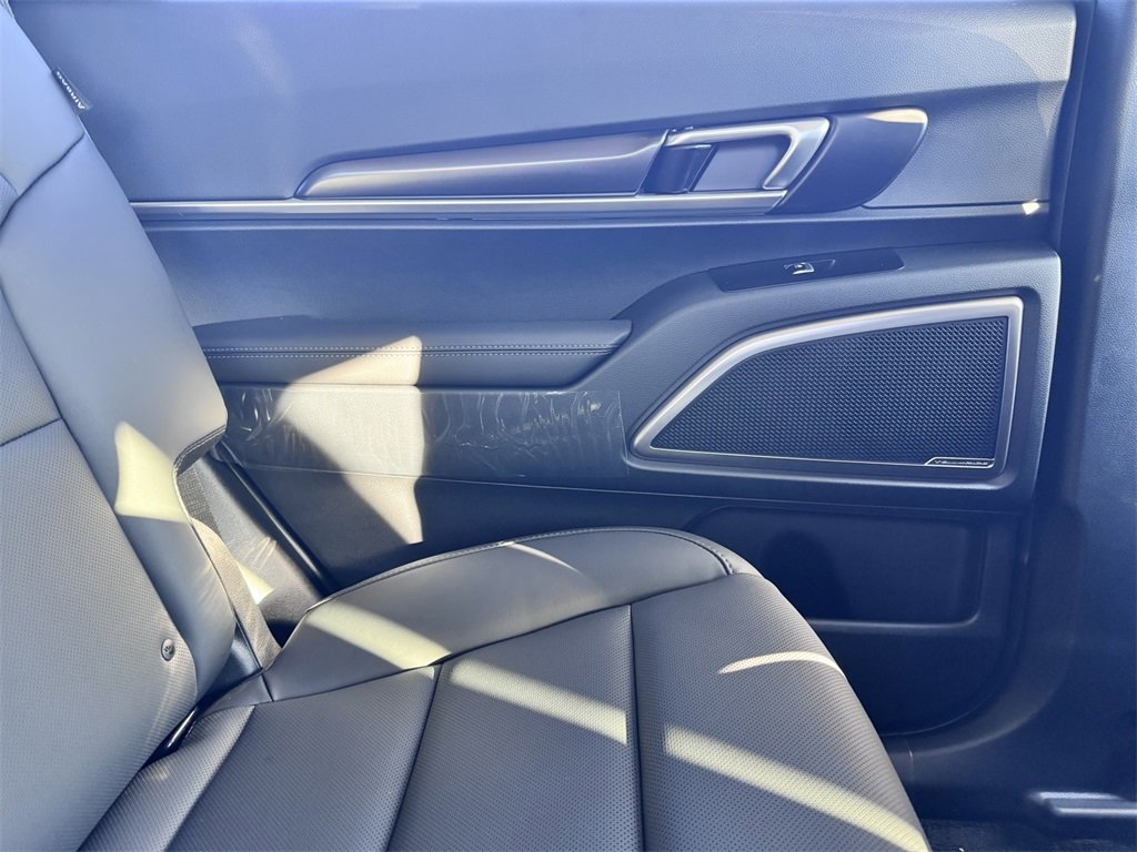 New 2025 Kia Telluride S image 30