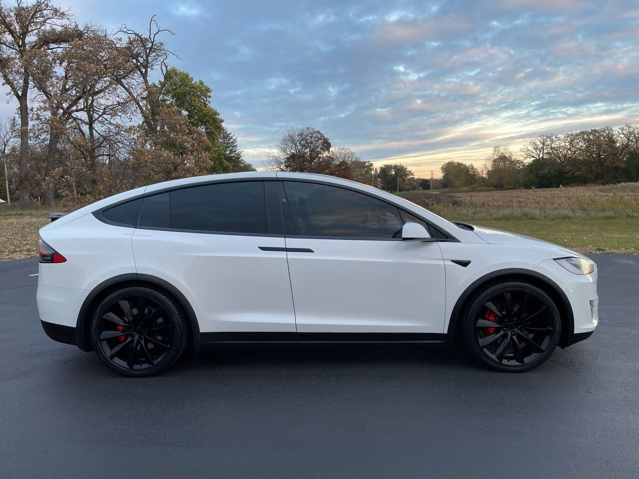 Used 2017 Tesla Model X P100D image 8