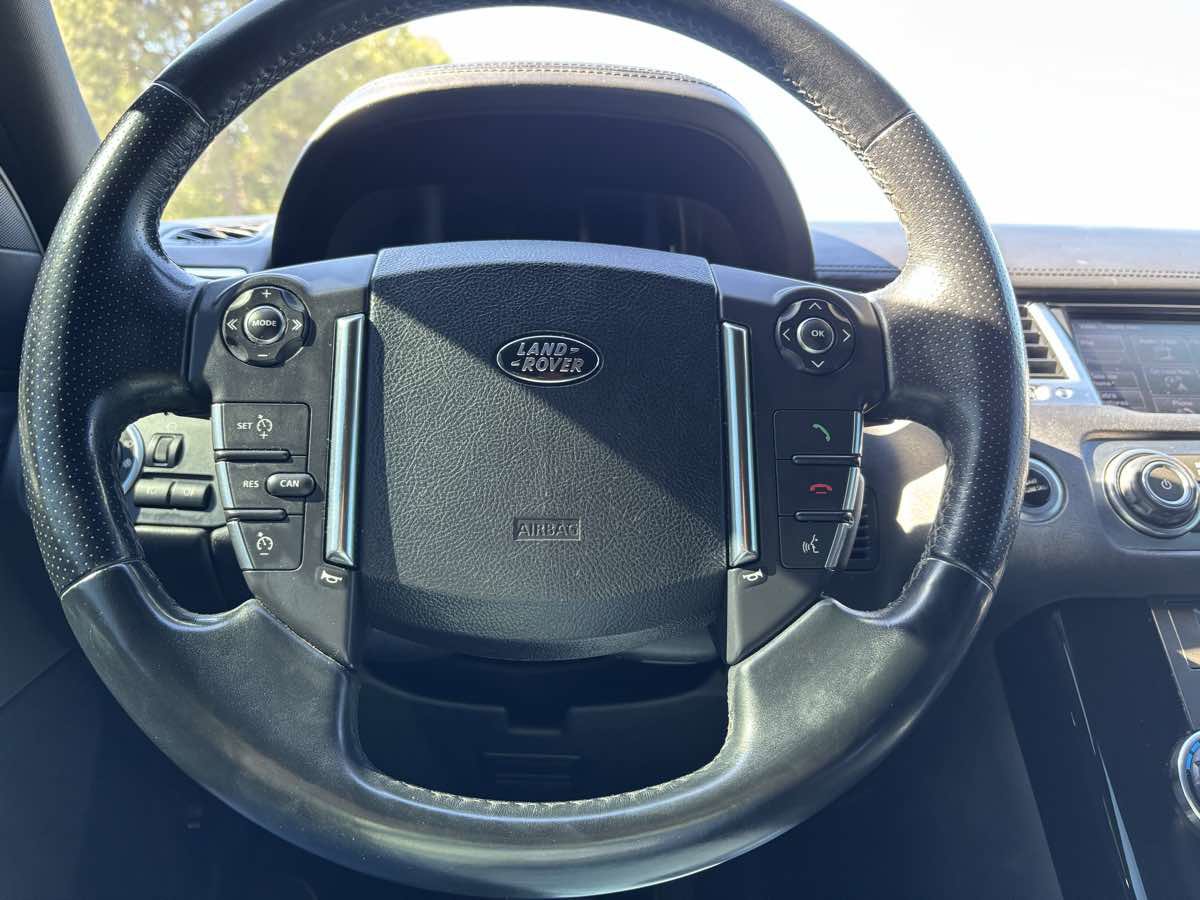 Used 2013 Land Rover Range Rover Sport HSE LUX image 12