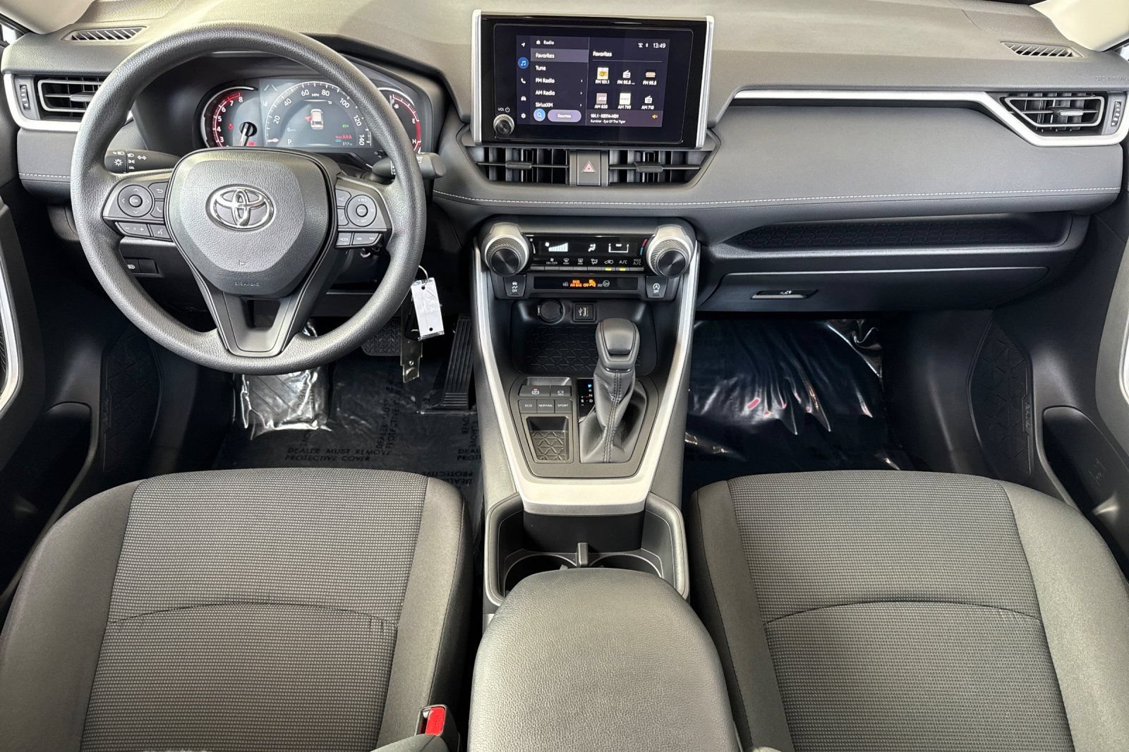 Certified 2025 Toyota RAV4 LE FWD image 18