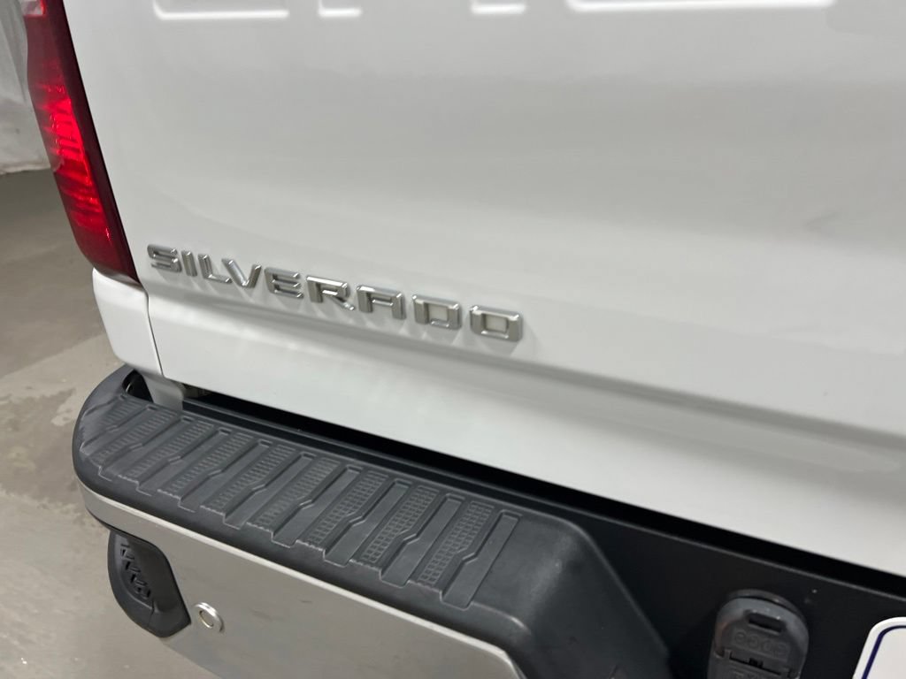 Used 2022 Chevrolet Silverado 2500 LT AWD/4WD image 21