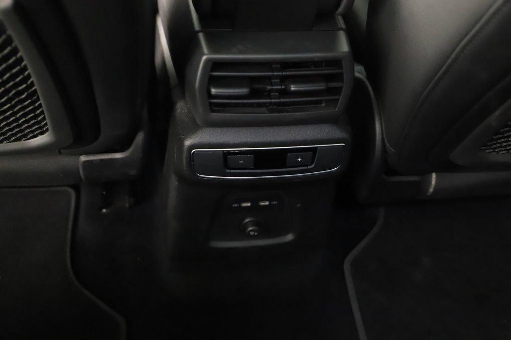 Certified 2024 Audi Q4 e-tron Premium Plus AWD/4WD image 19