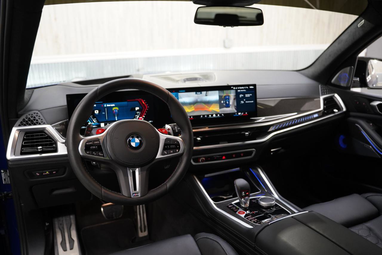 Used 2026 BMW X5 M Competition w/ Executive Package image 31