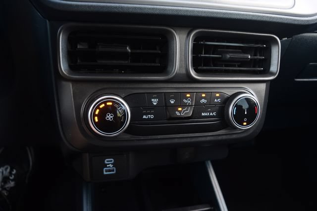 Used 2023 Ford Maverick XL FWD image 11