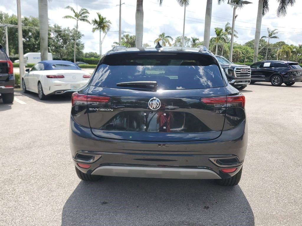 Certified 2023 Buick Envision Essence w/ Sport Touring Package FWD image 4