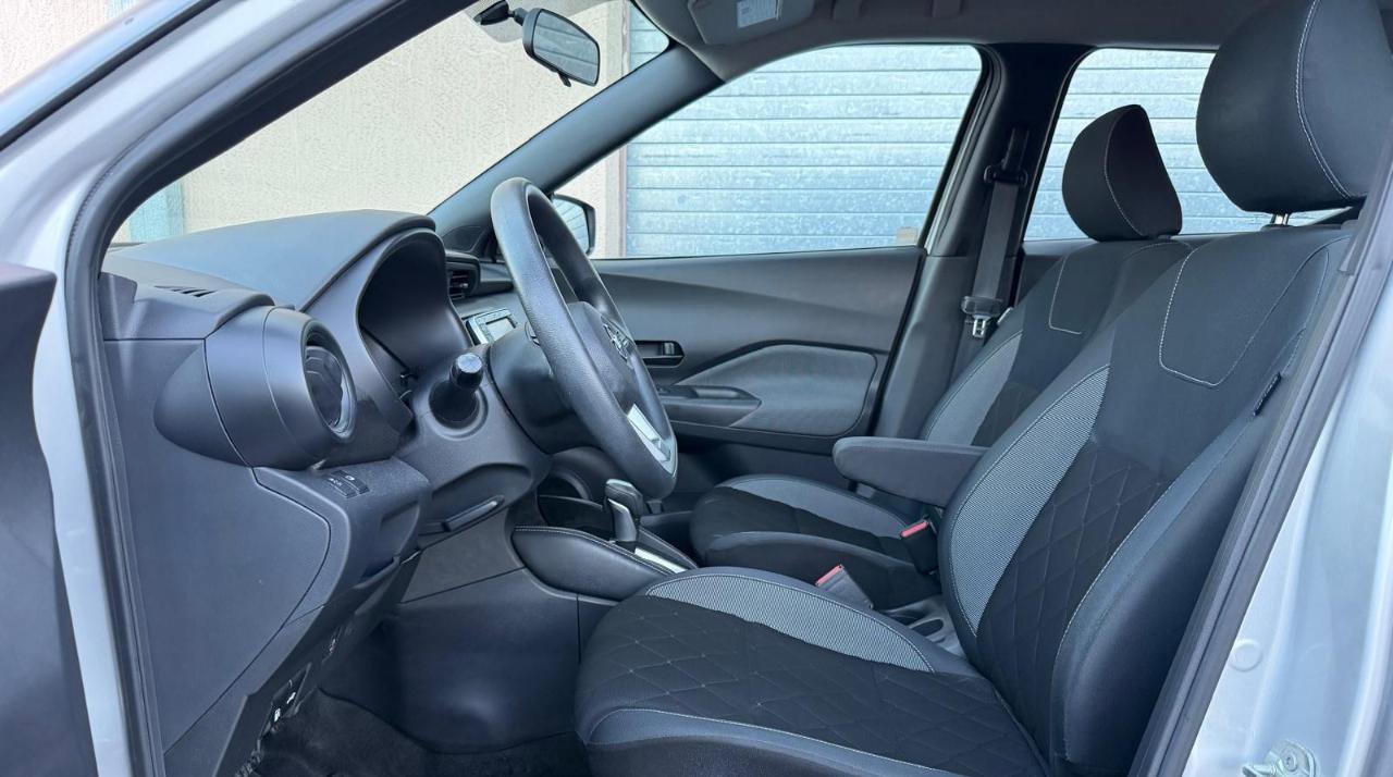 Used 2019 Nissan Kicks S image 21