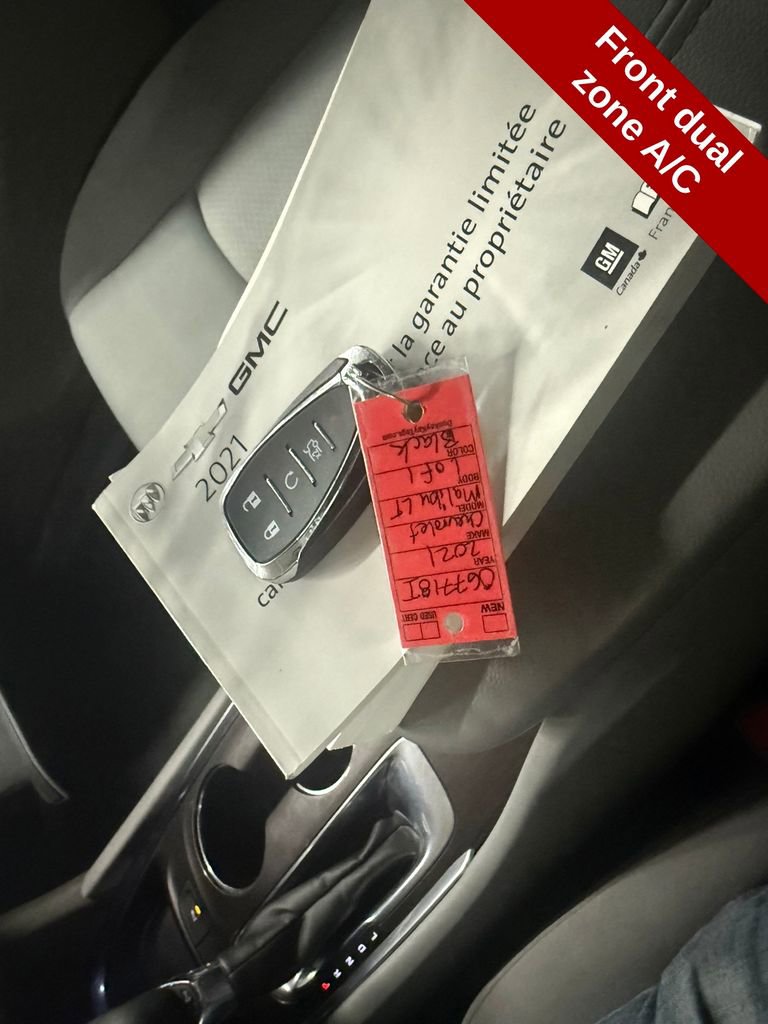 Used 2021 Chevrolet Malibu LT image 28