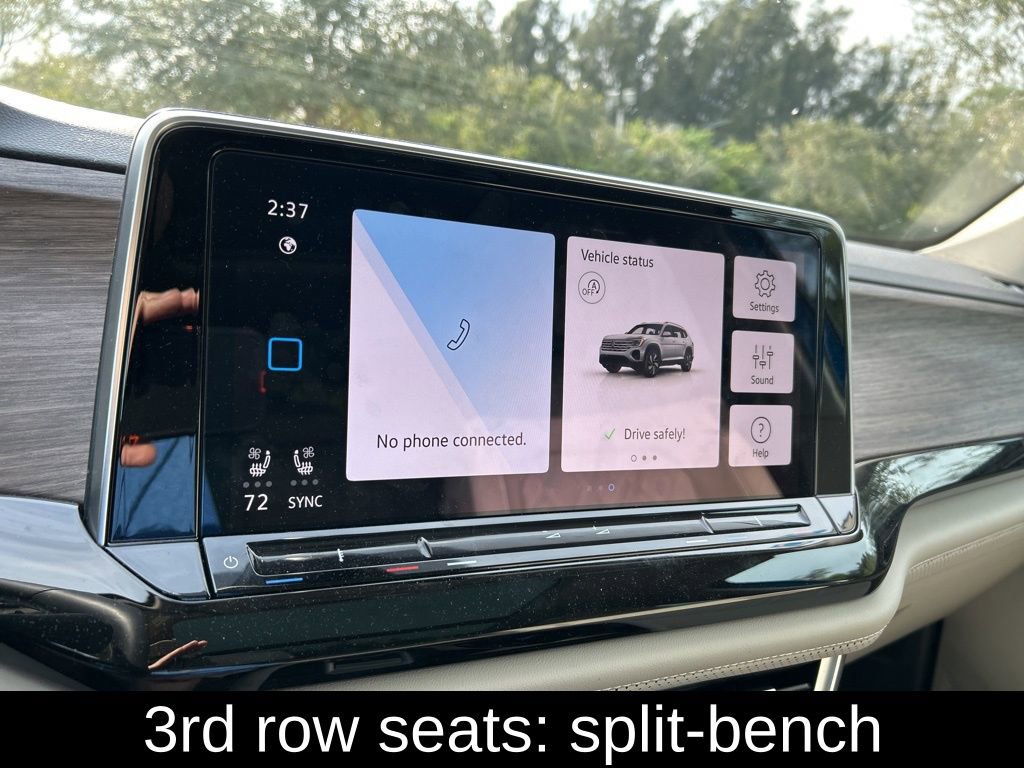 Certified 2025 Volkswagen Atlas SEL Premium R-Line image 35
