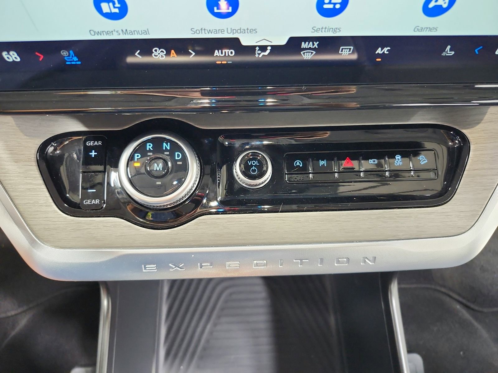 Used 2025 Ford Expedition Max Platinum image 30