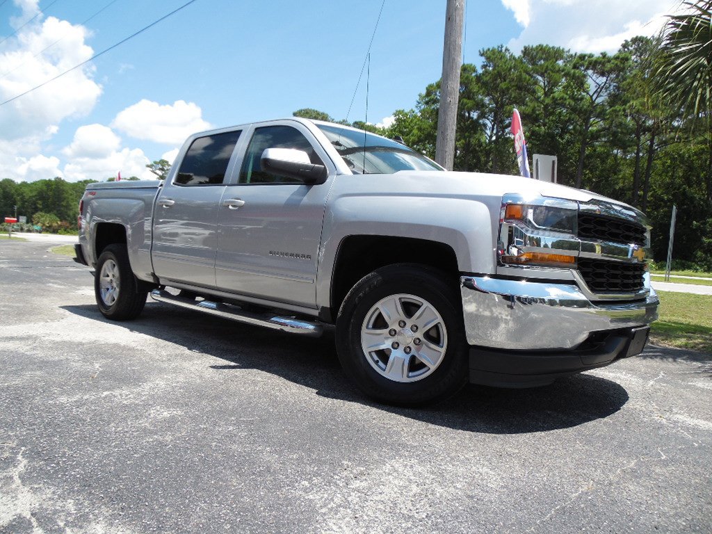 Used 2018 Chevrolet Silverado 1500 LT image 2