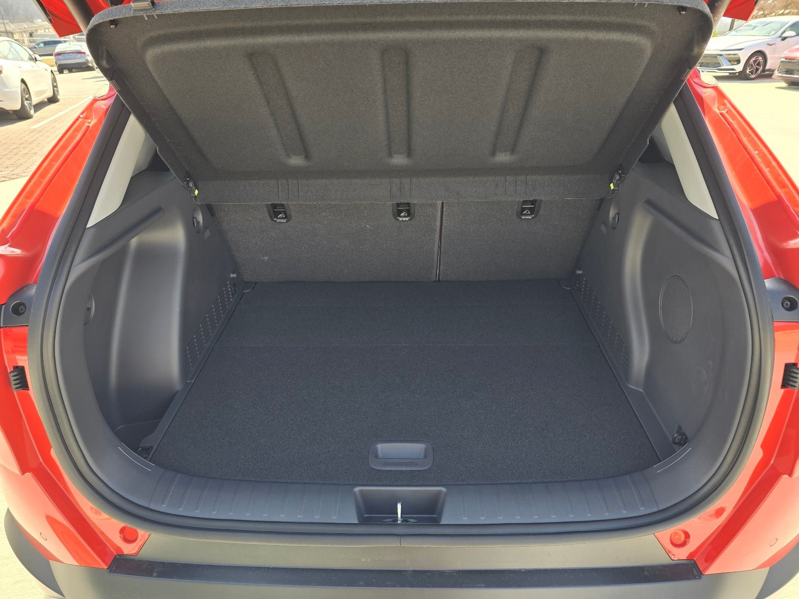 New 2026 Hyundai Kona Limited FWD image 25