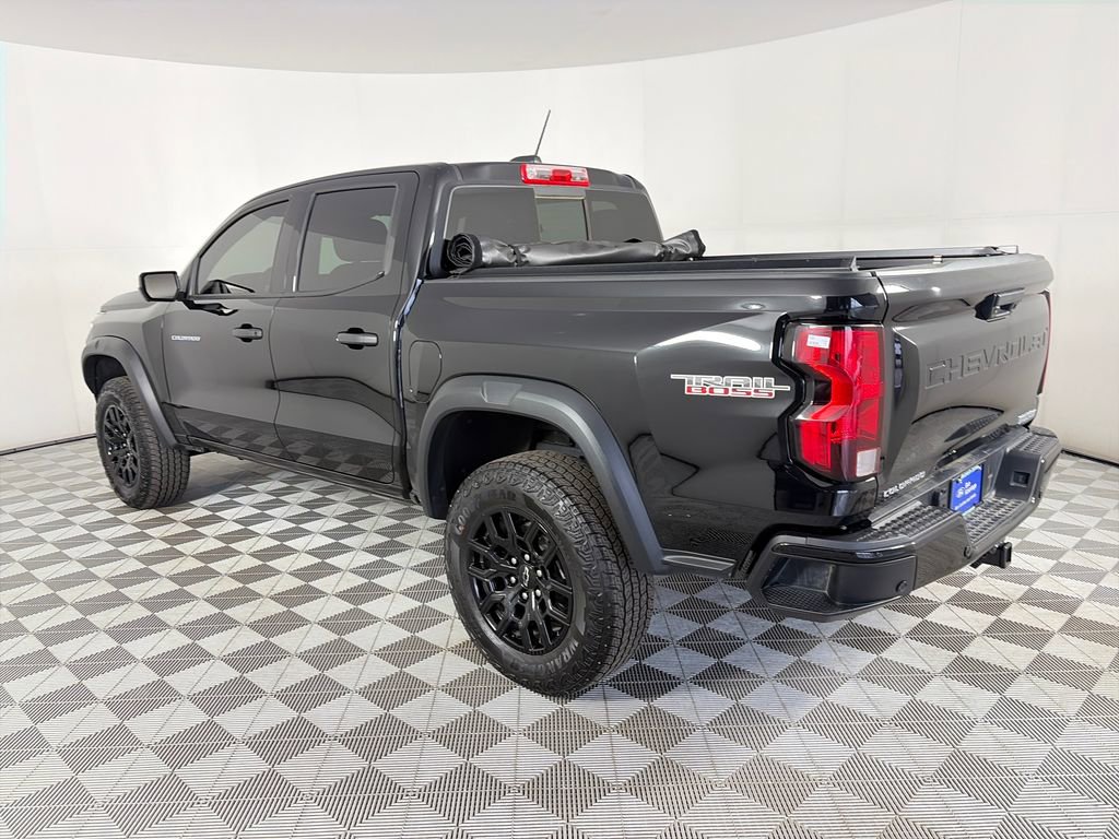 Used 2024 Chevrolet Colorado Trail Boss w/ Technology Package AWD/4WD image 5