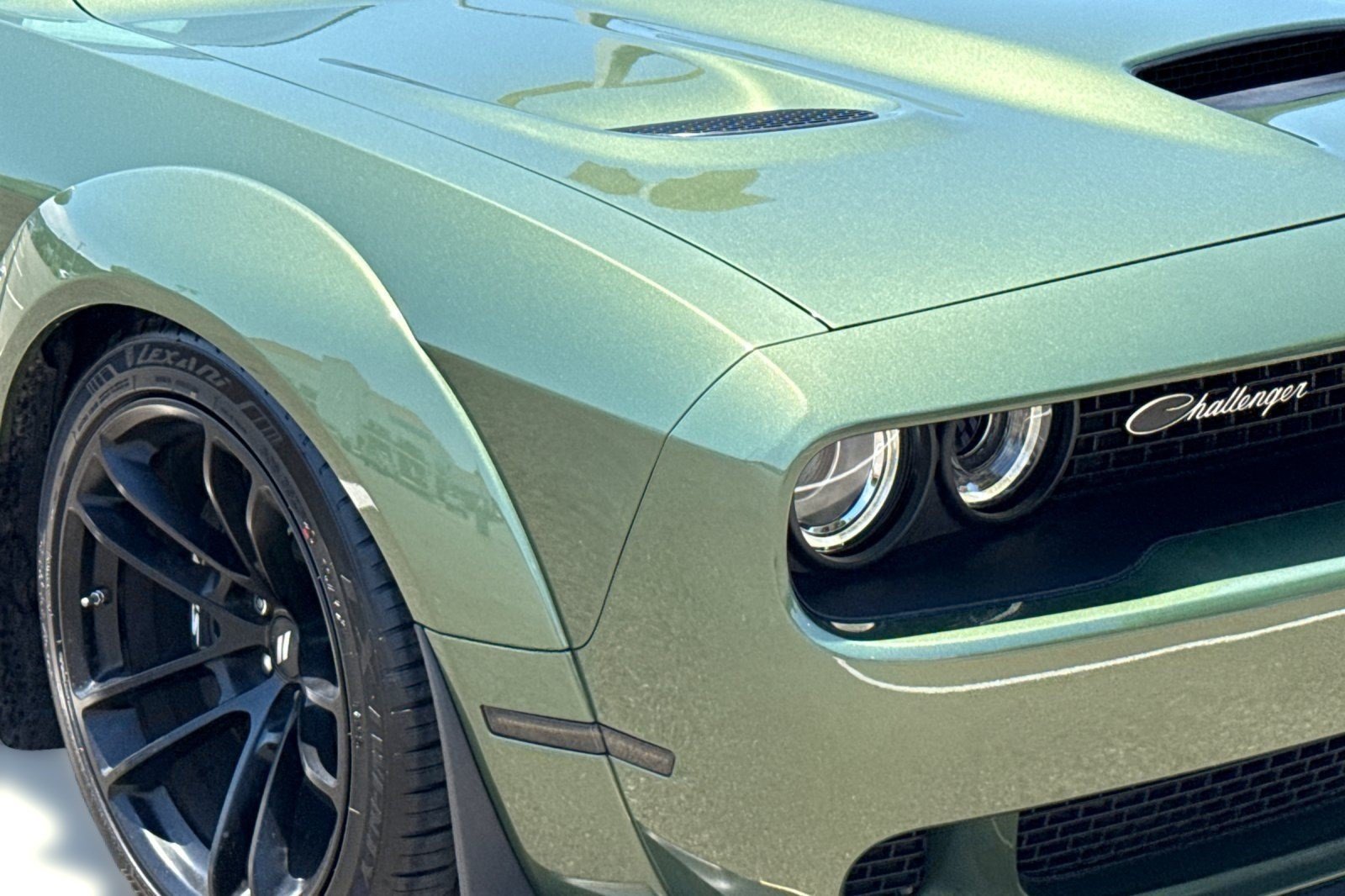 Used 2021 Dodge Challenger R/T Scat Pack RWD image 11