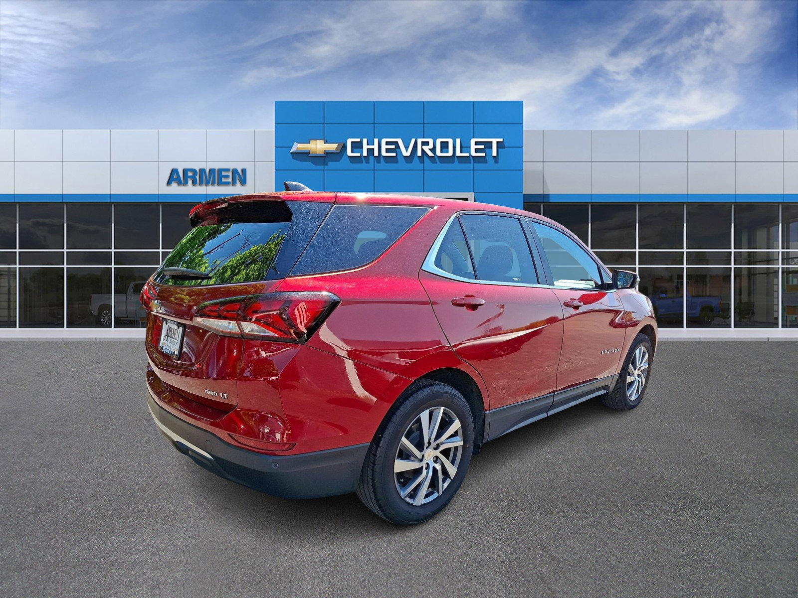 Used 2023 Chevrolet Equinox LT AWD/4WD image 5