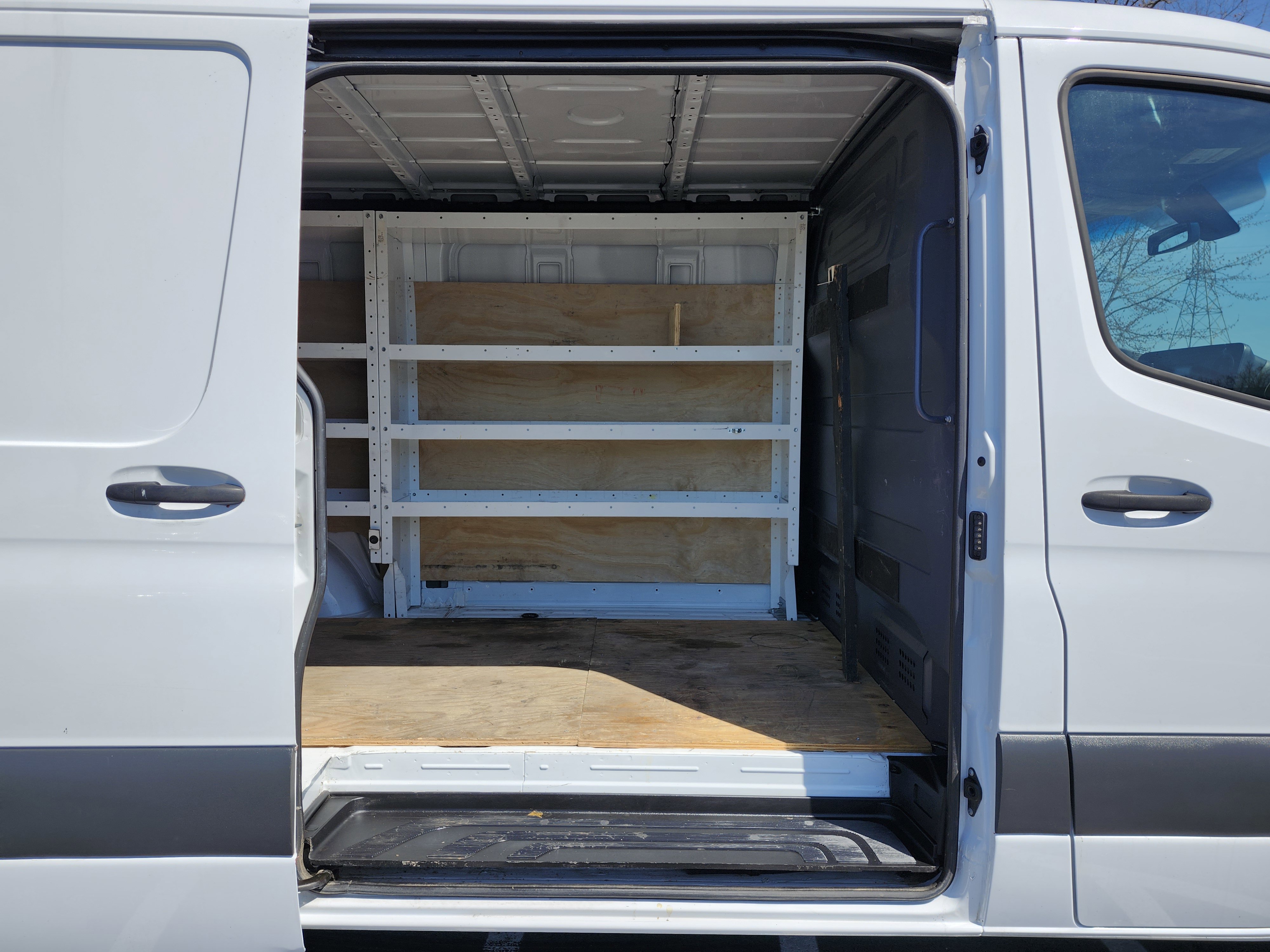 Used 2023 Mercedes-Benz Sprinter 2500 image 19