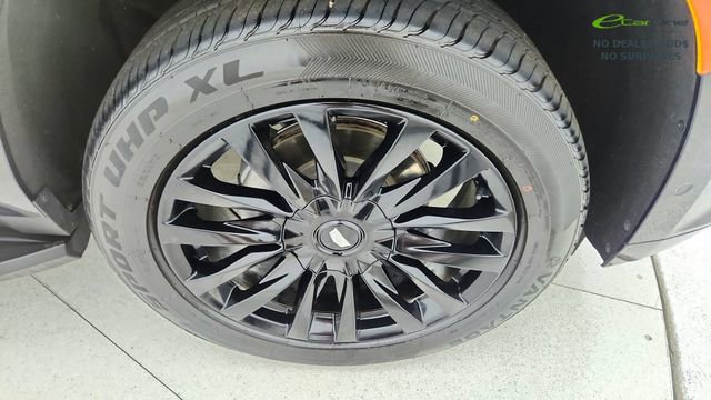 Used 2023 Cadillac Escalade ESV Premium Luxury image 64