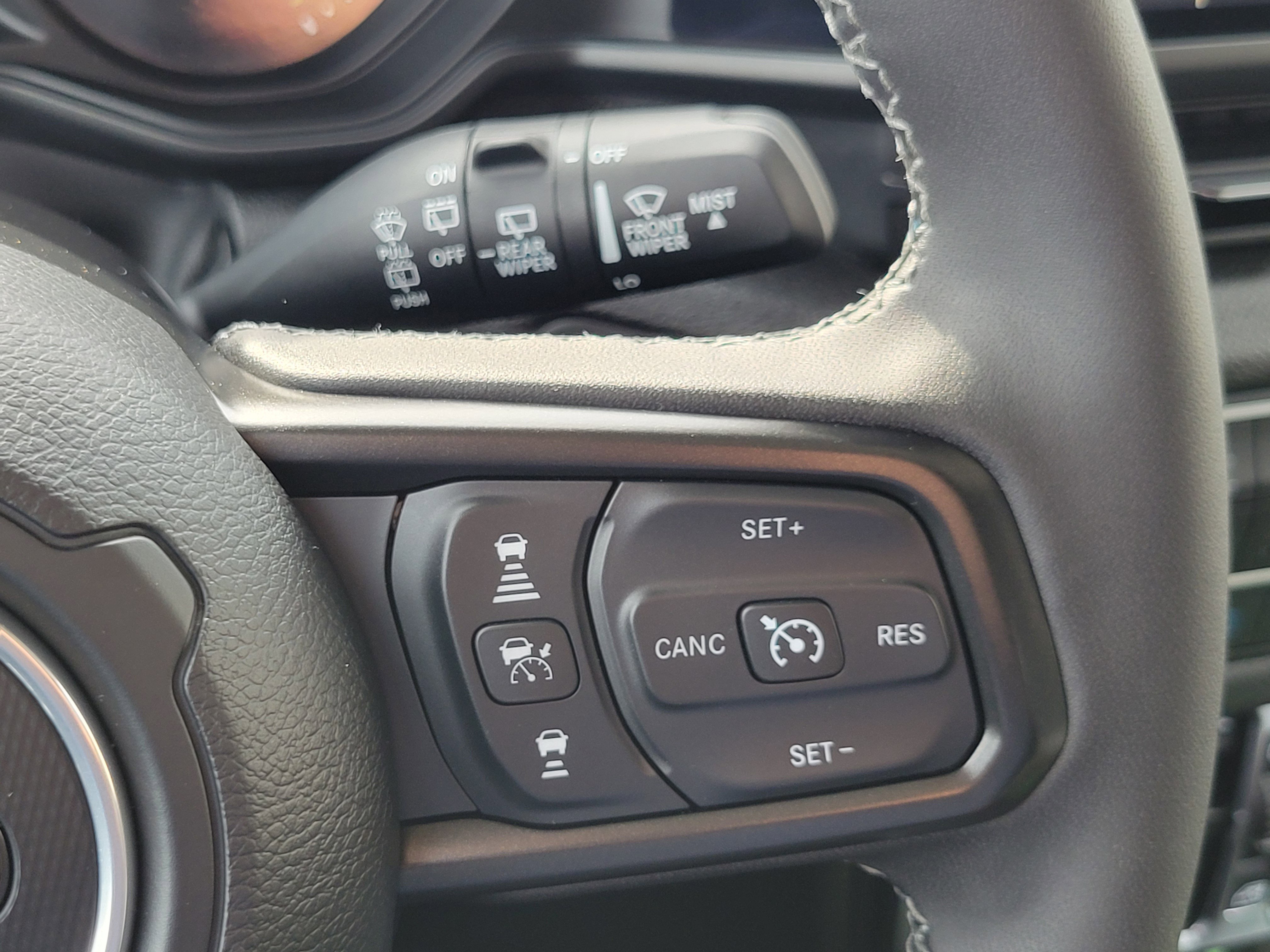Used 2025 Jeep Wrangler Unlimited Sport S 4xe AWD/4WD image 12