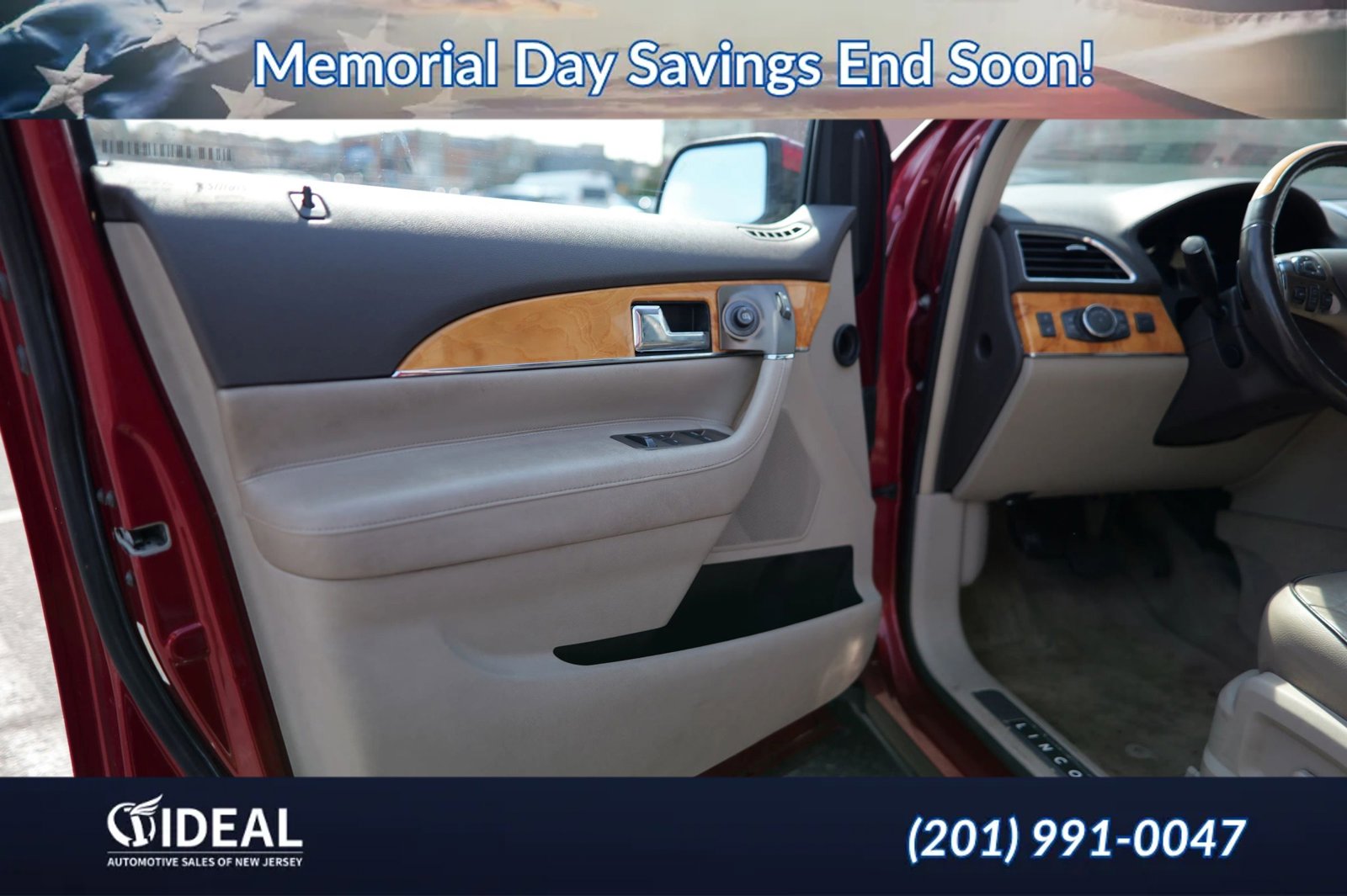 Used 2013 Lincoln MKX AWD image 16
