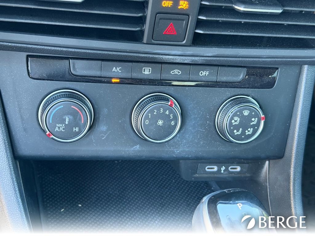 Used 2024 Volkswagen Jetta S image 28