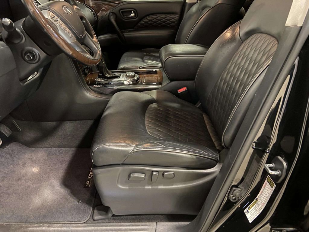 Used 2018 INFINITI QX80 4WD w/ Deluxe Technology Package image 14