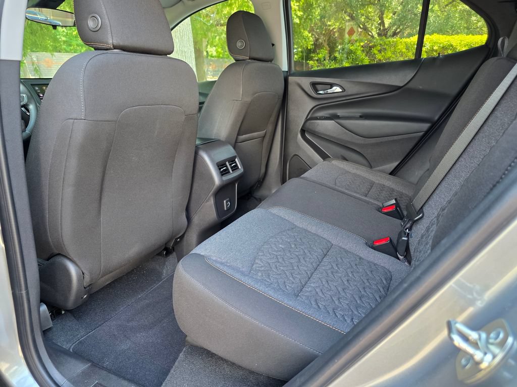 Used 2024 Chevrolet Equinox LT FWD image 33