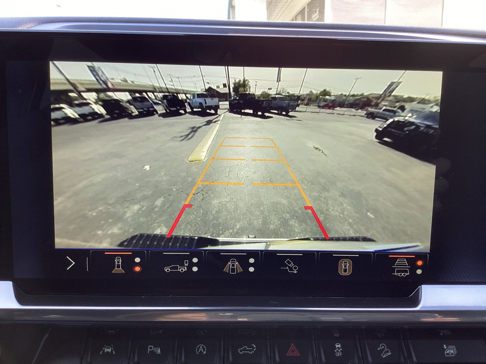 Used 2025 Chevrolet Silverado 1500 LT w/ Z71 Off-Road Package image 22