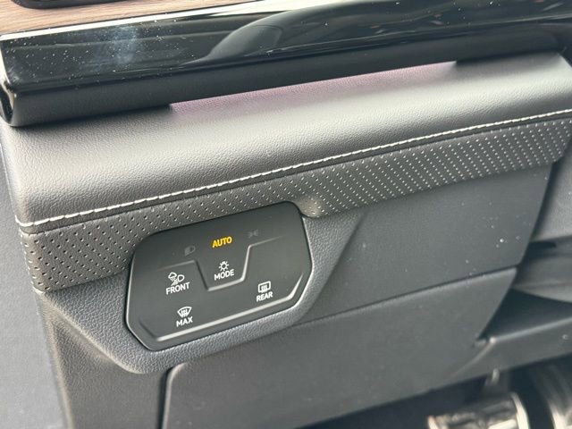 New 2026 Volkswagen Atlas SEL Premium R-Line image 37