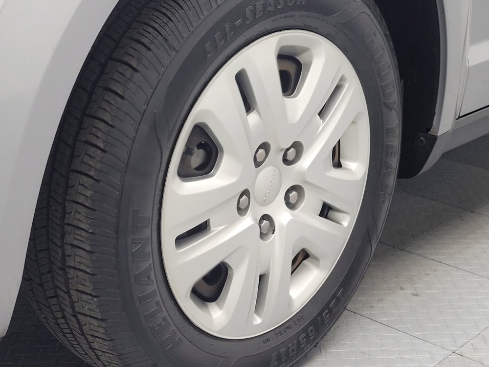 Used 2018 Dodge Journey SE w/ Popular Equipment Group image 31
