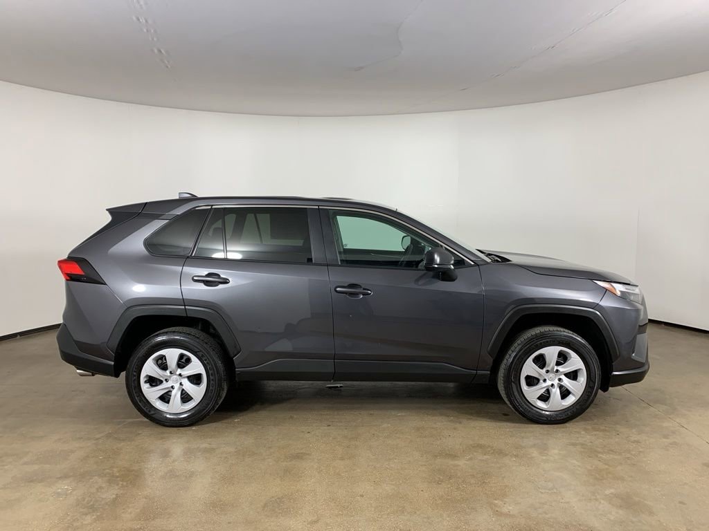 Used 2024 Toyota RAV4 LE image 7