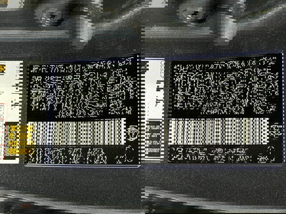 Used 2021 Toyota Prius LE w/ Carpet Mat Package (TMS) FWD image 37