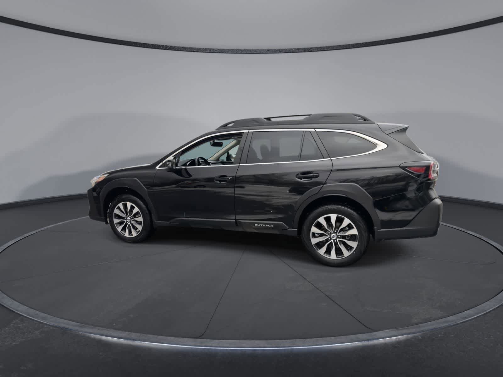 Used 2024 Subaru Outback Limited image 5