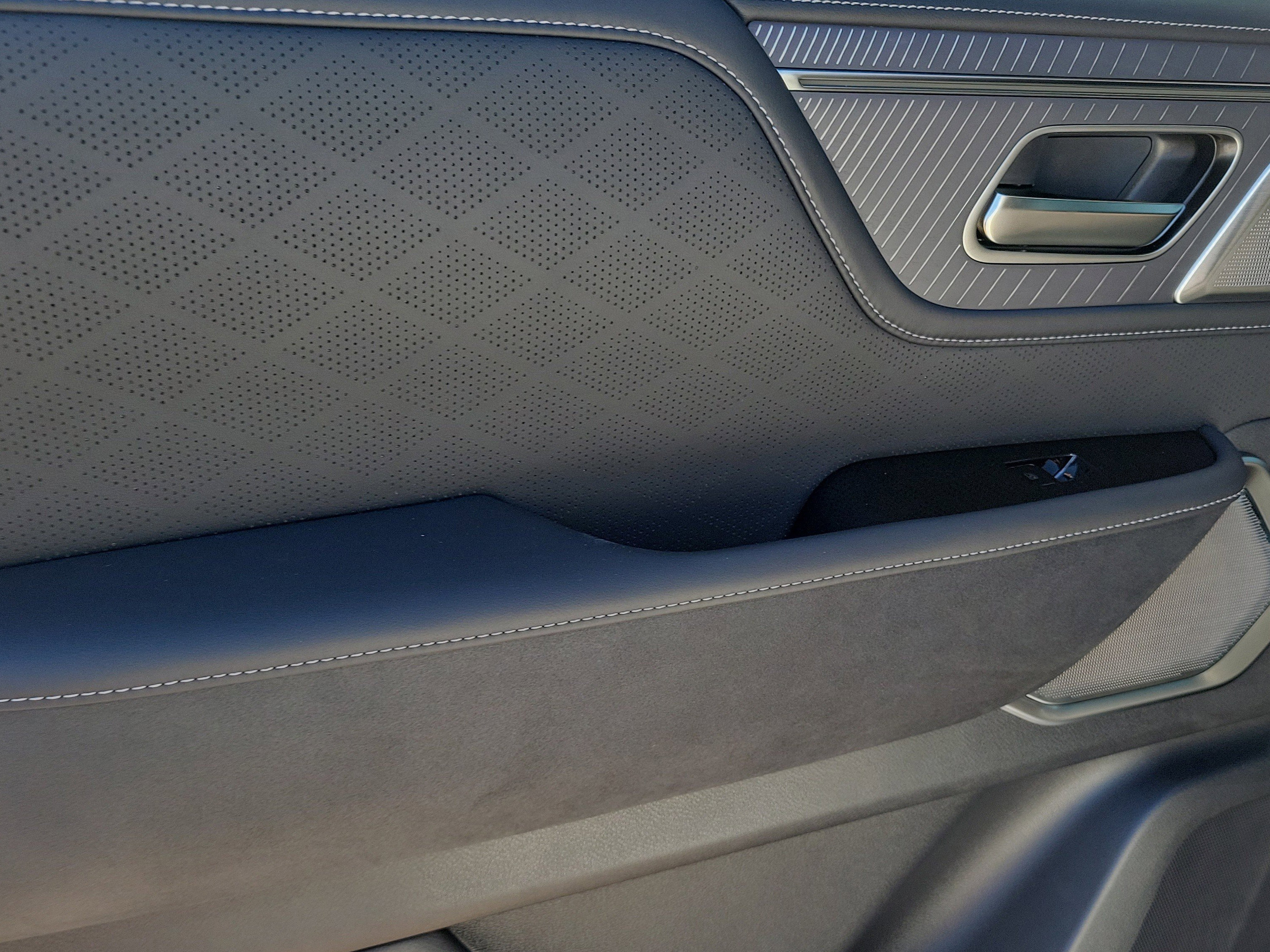 New 2026 INFINITI QX80 Autograph w/ Premium Cargo Package image 8