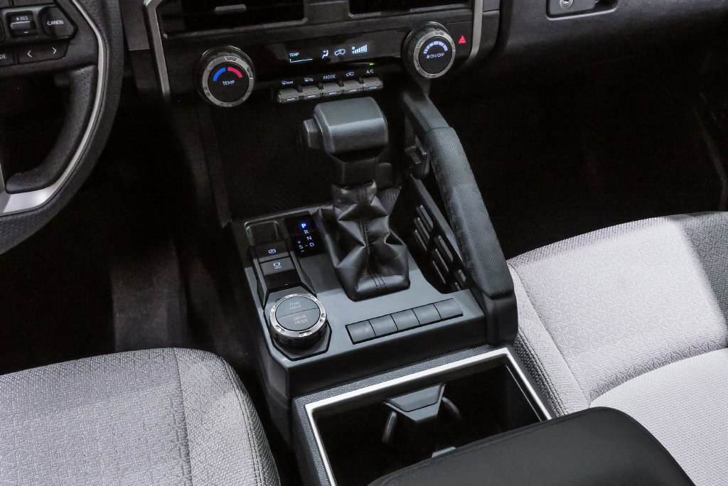 Used 2025 Toyota 4Runner SR5 RWD image 19