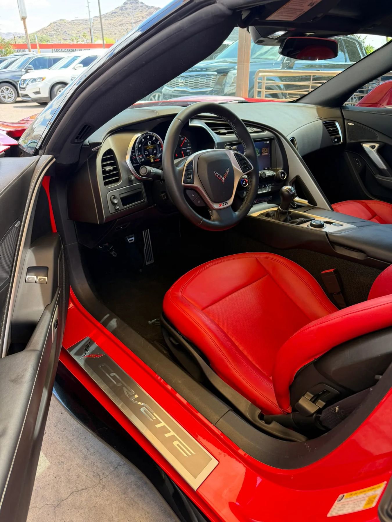 Used 2015 Chevrolet Corvette Stingray Coupe image 9