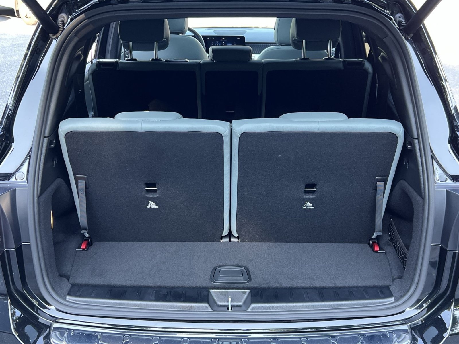 Certified 2026 Mercedes-Benz GLB 250 4MATIC image 32