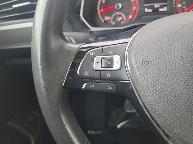 Used 2020 Volkswagen Jetta SE w/ SE Cold Weather Package FWD image 24