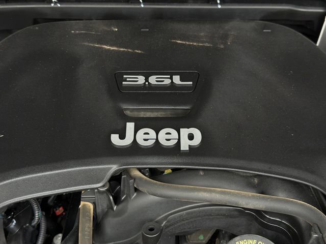 Used 2020 Jeep Gladiator Rubicon image 32