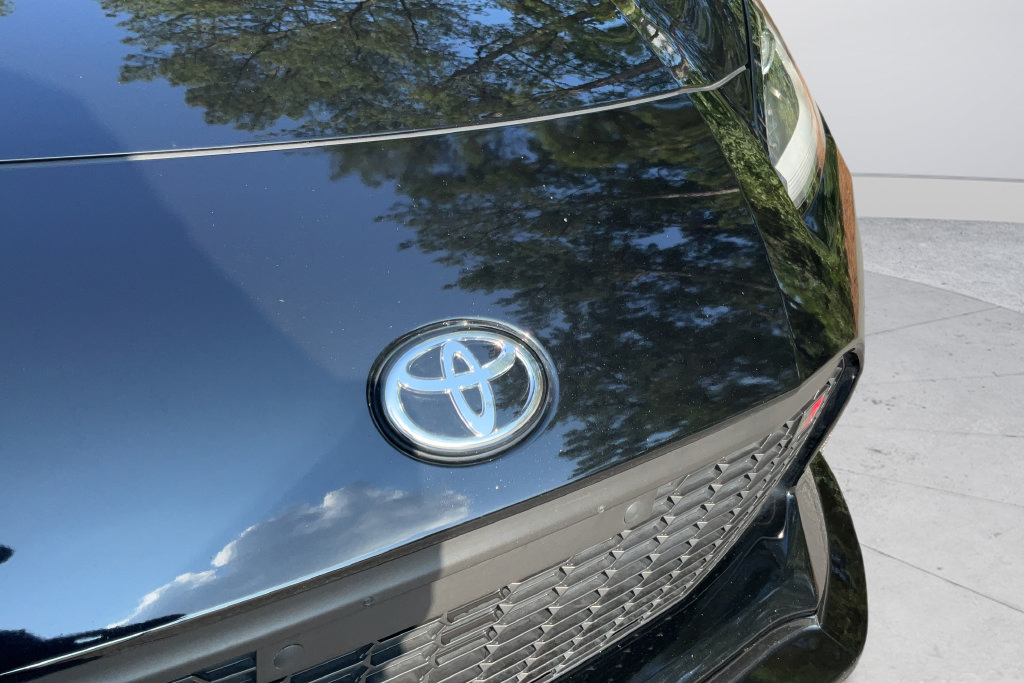 Used 2024 Toyota GR86 Premium RWD image 27