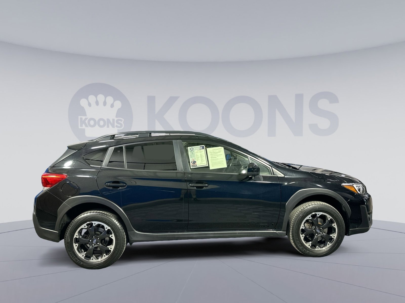 Used 2023 Subaru Crosstrek 2.0i Premium image 8