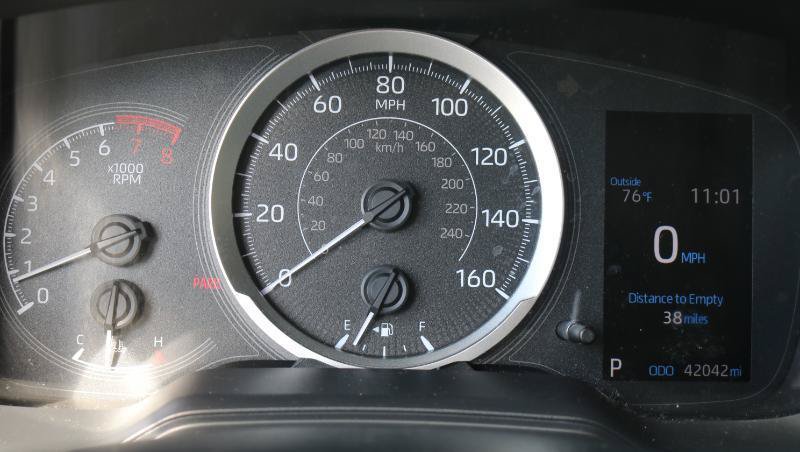 Used 2020 Toyota Corolla LE FWD image 13