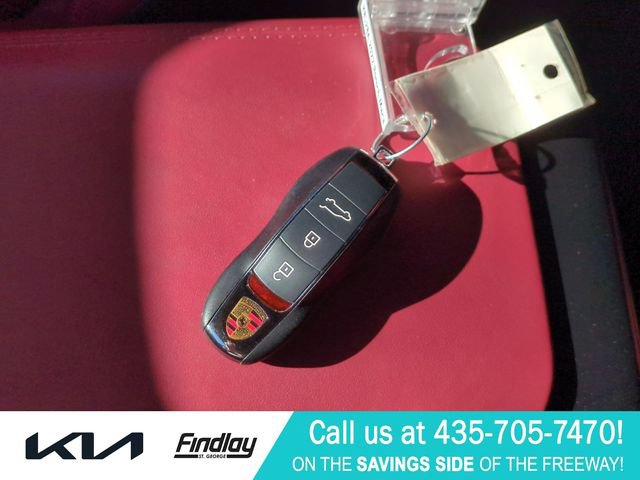 Used 2022 Porsche Macan GTS AWD/4WD image 36