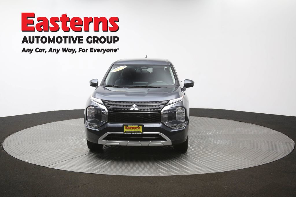 Used 2024 Mitsubishi Outlander SE AWD/4WD image 52