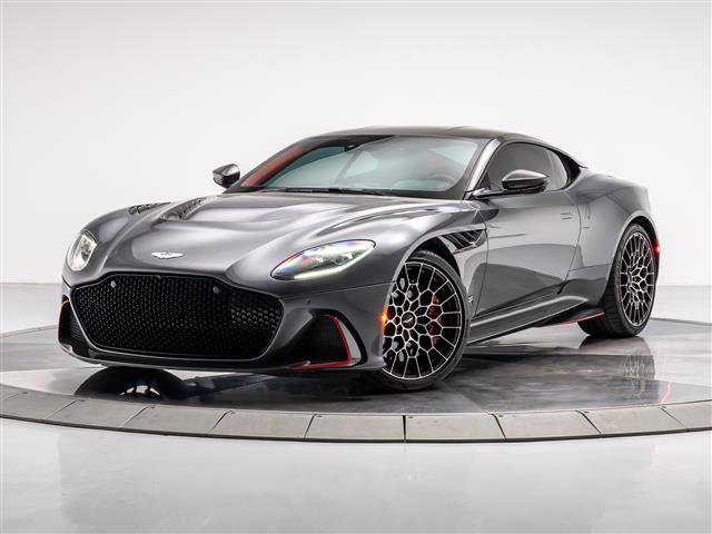 Used 2023 Aston Martin DBS Coupe image 16
